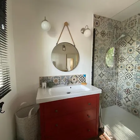 Accueillante Et Familiale Holiday home La Garde (Var)
